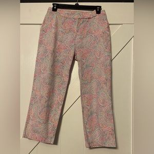 Izod Petite Paisley Crop pants. Size 6P. 98% cotton 2% spandex Like new.